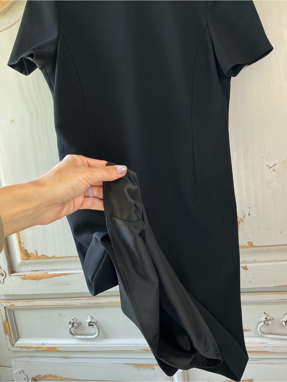 NWOT Theory | Jatinn Modern Crepe Black Shift Dress Minimalist Career Size 4 - Picture 9 of 9